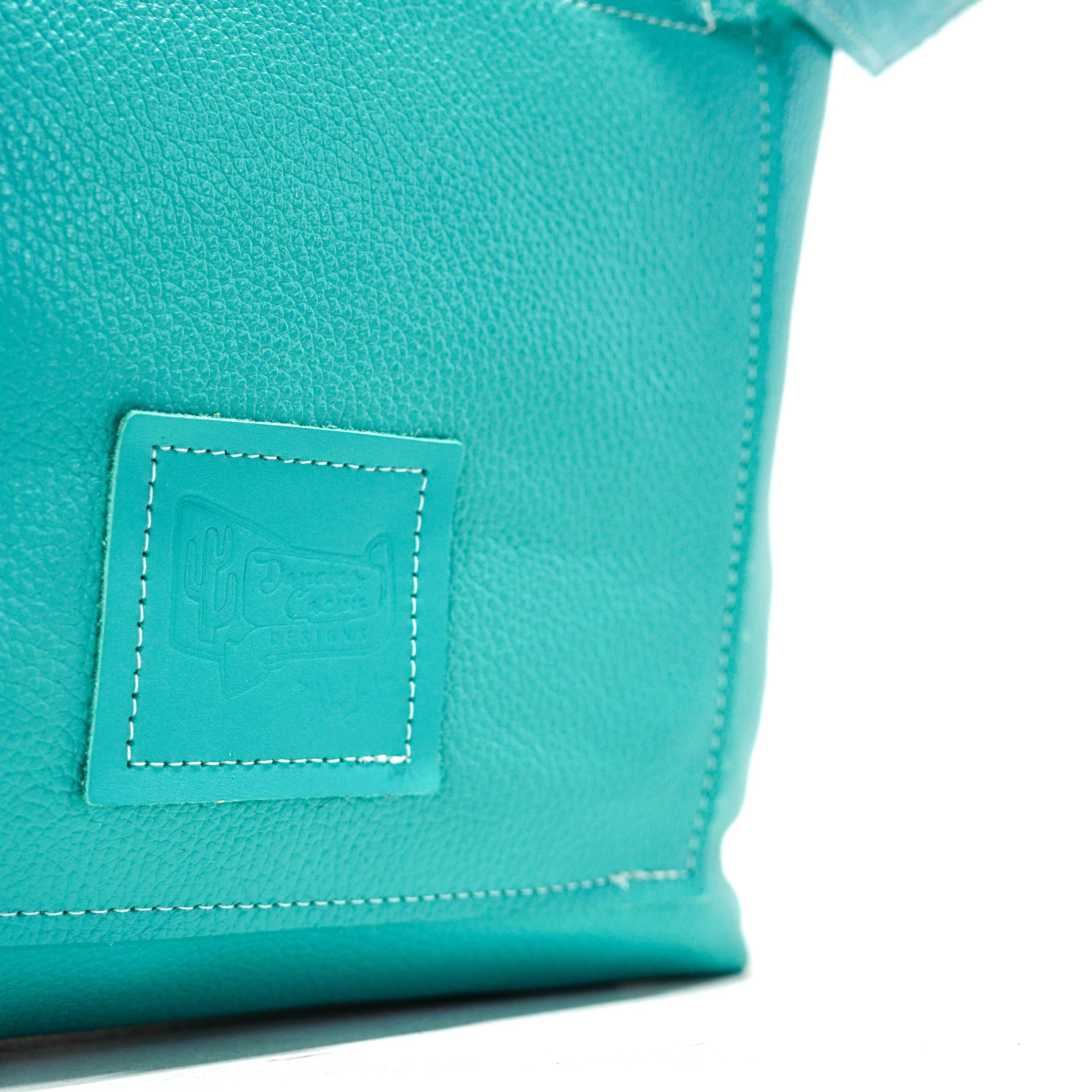 014 Oakley - Centered Brindle w/ Turquoise Denver Tool