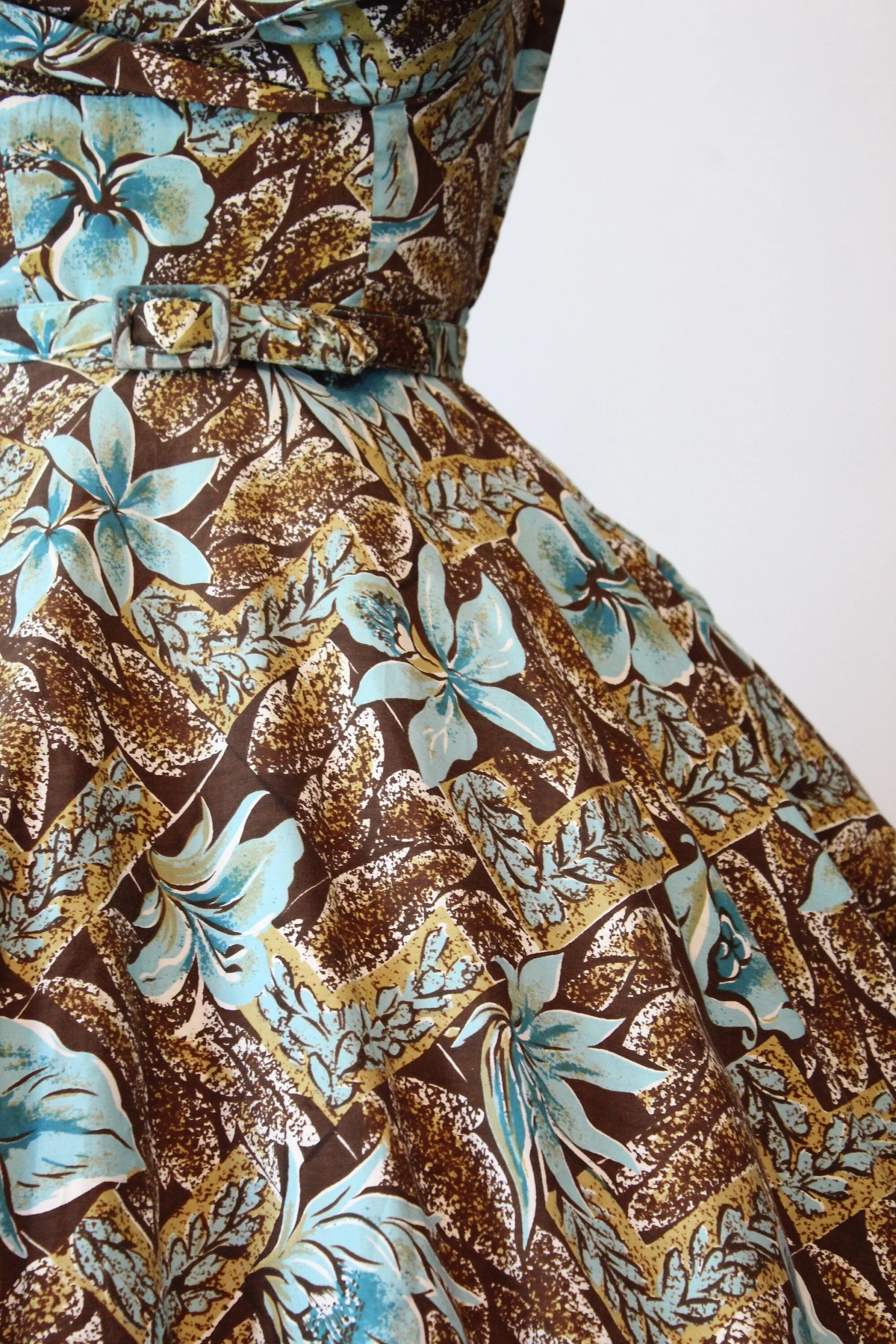 1950s orchid HAWAIIAN HALTER dress xs | new spring summer