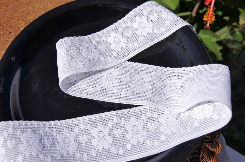 1⅞" WHITE ELASTIC VINTAGE FLORAL STRETCH LACE TRIM
