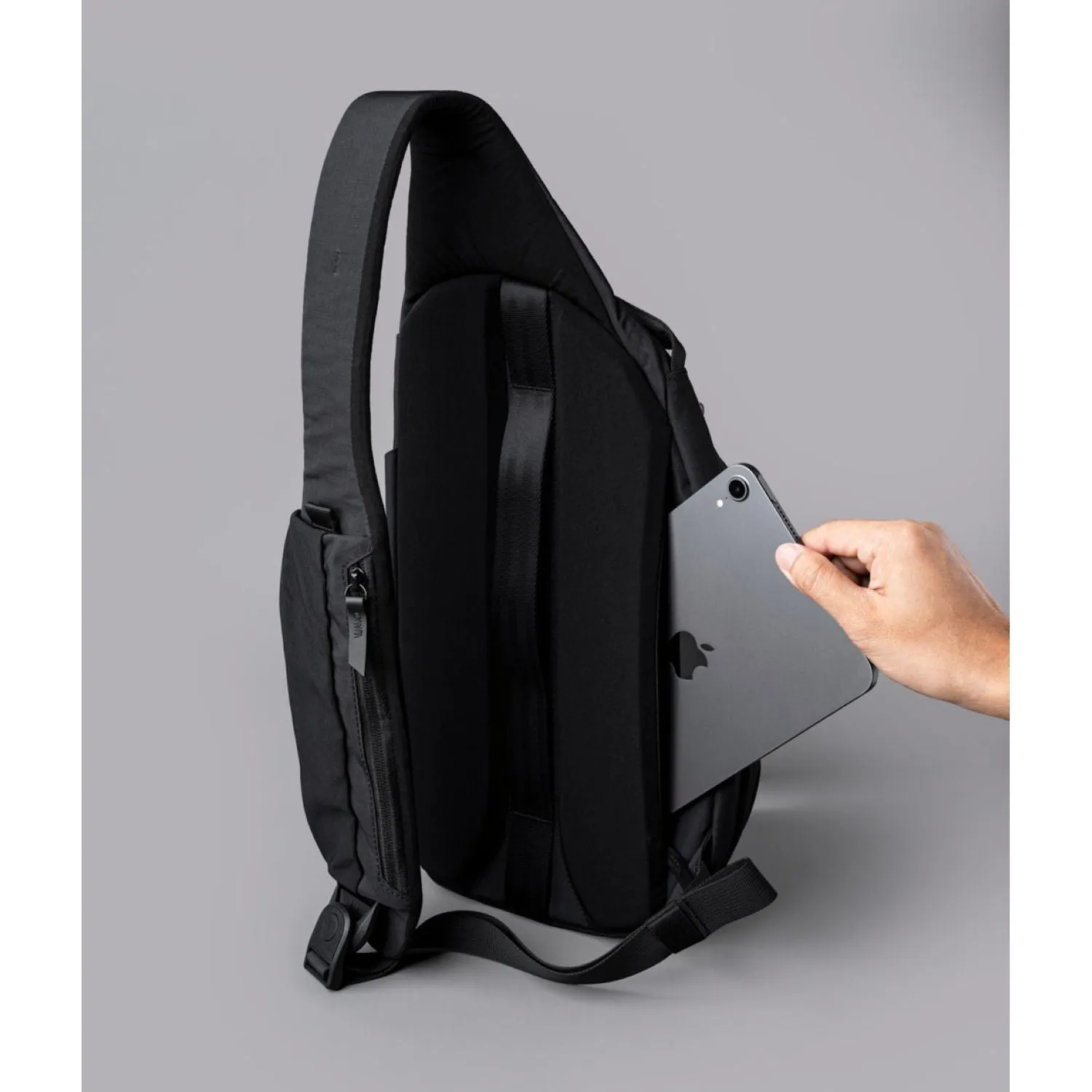 ALPAKA Metro Crossbody Right Shoulder