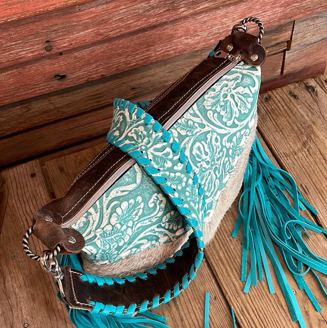 Annie - Grey Brindle w/ Turquoise Sand Tool