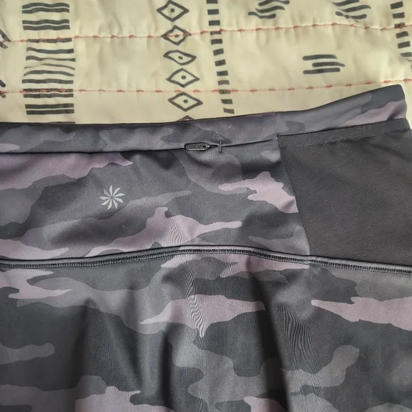 Athleta Match Point Skort Black Camo Large