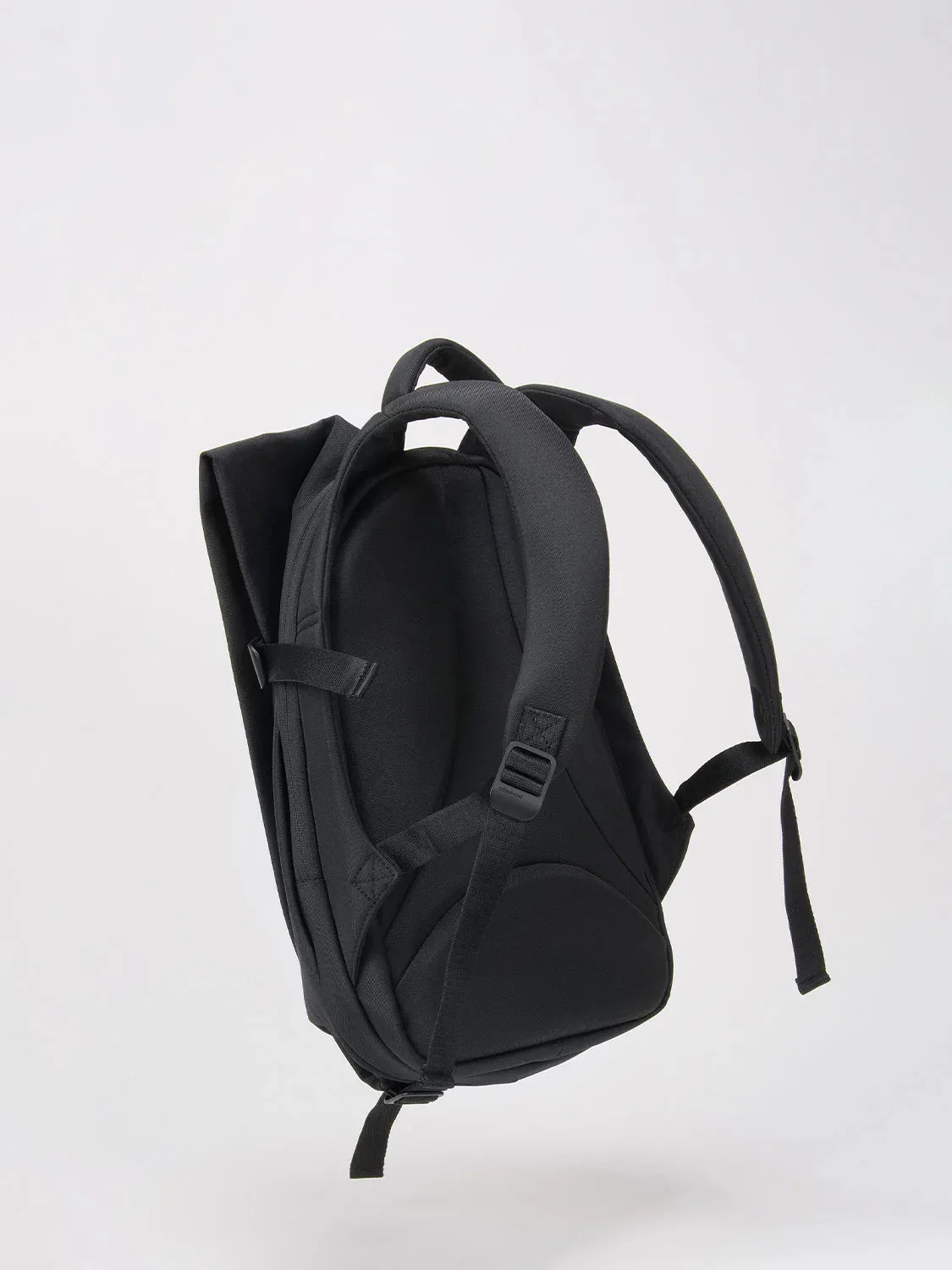 BACKPACKS ISAR SMALL ECOYARN - BLACK