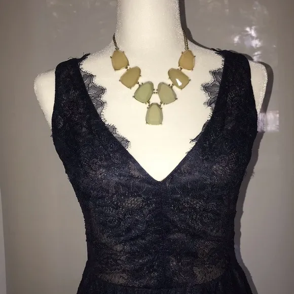 BCBG Maxazria navy blue v-neck lace dress