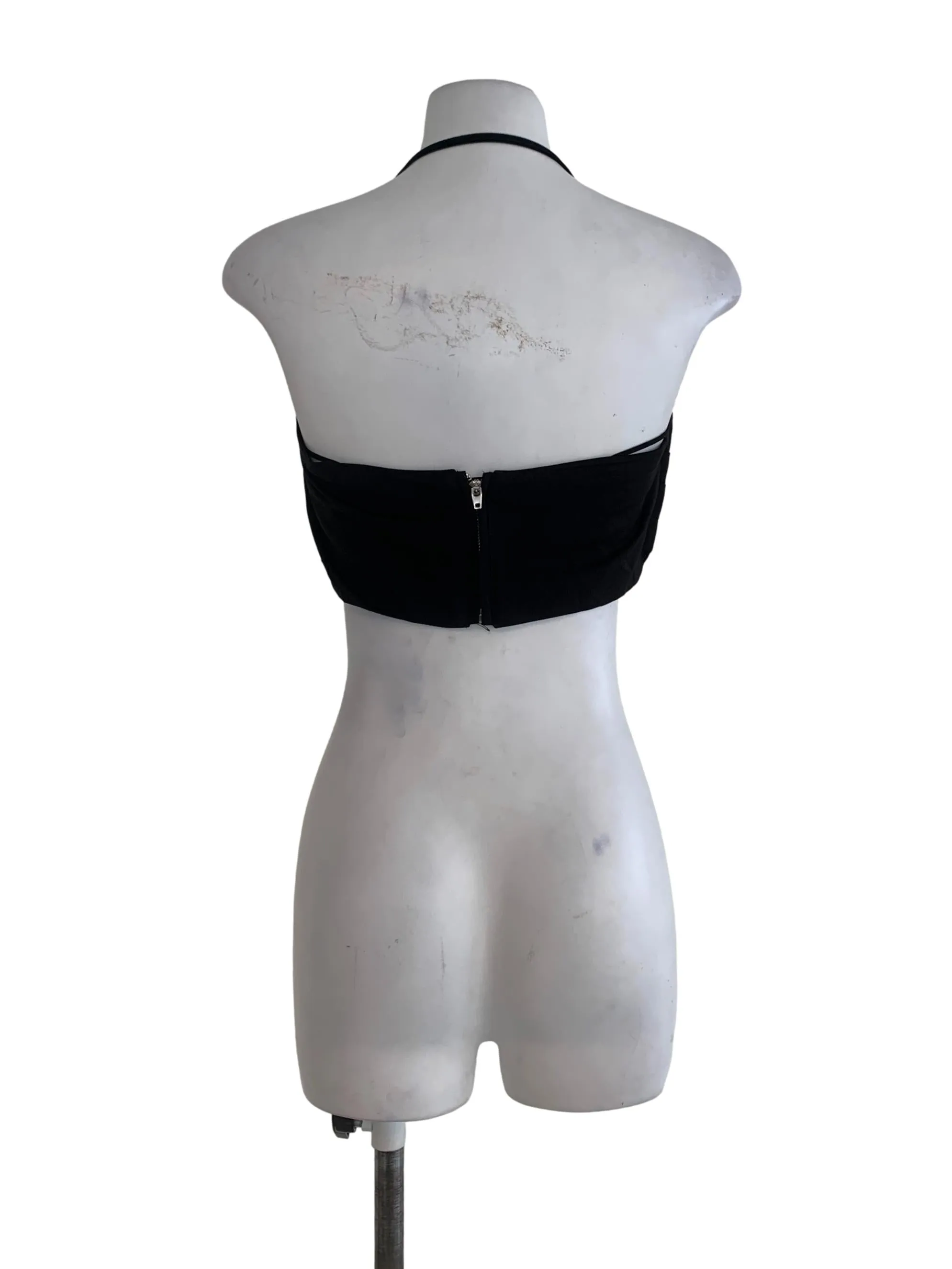 Black Plain Sleeveless Crop Top