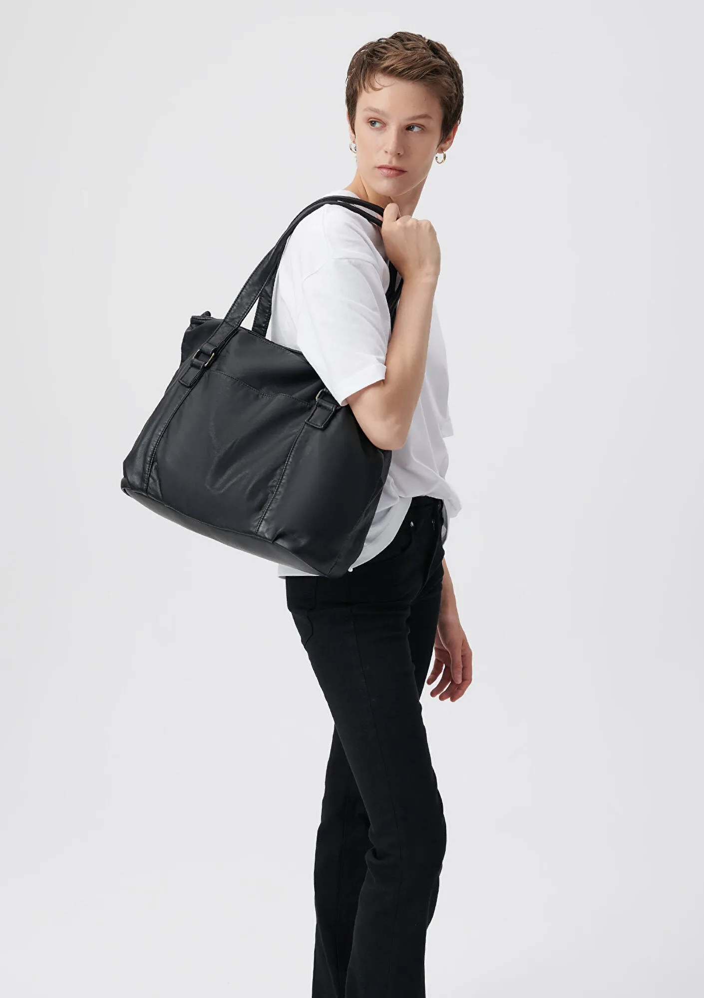 Black Shoulder Bag