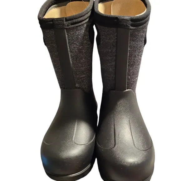 BOGS Waterproof &amp; Insulated down to -35F, K Neoclassic, Size 12 Little Kids-NEW!