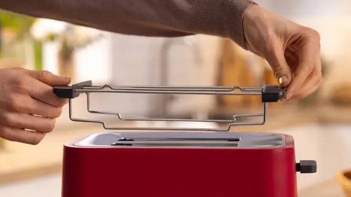 Bosch 2 Slice My Moment Compact Toaster Red TAT4M224