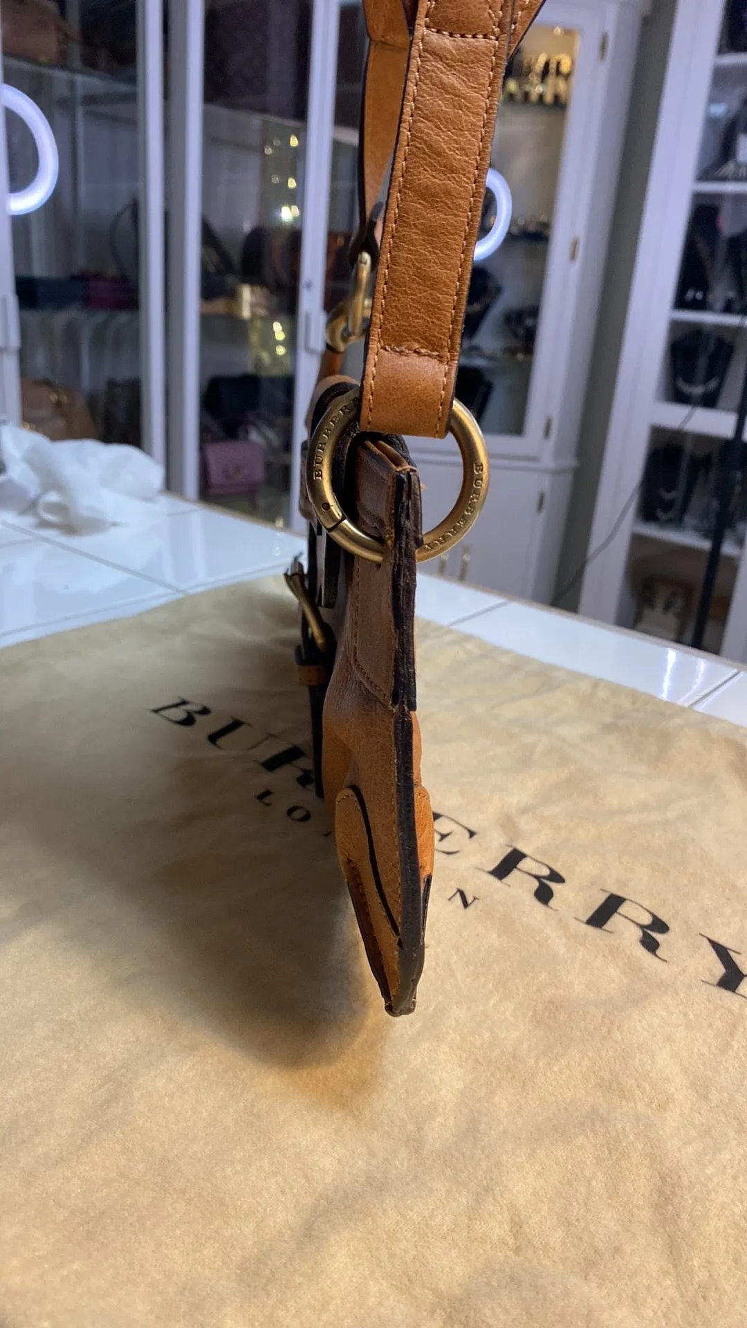 Burberry London Grained Leather Shoulder Bag In Carme