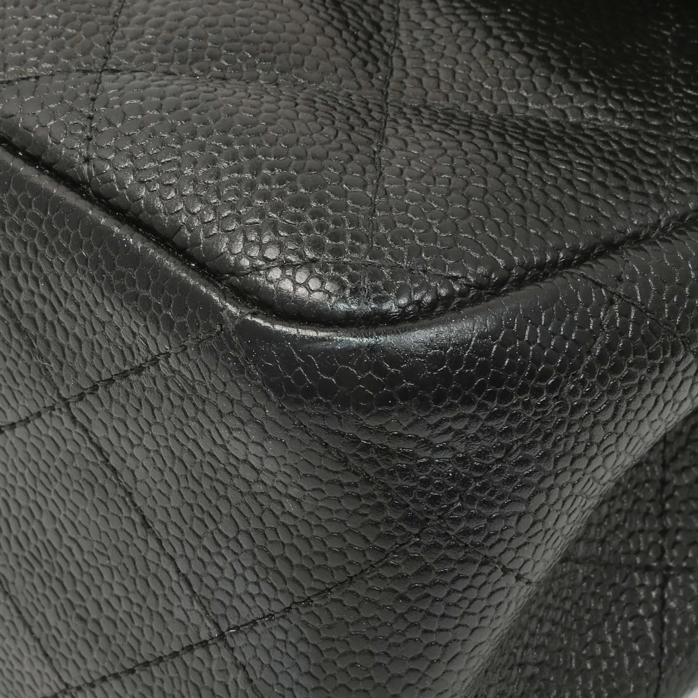 Chanel Black Quilted Caviar Jumbo Double Flap