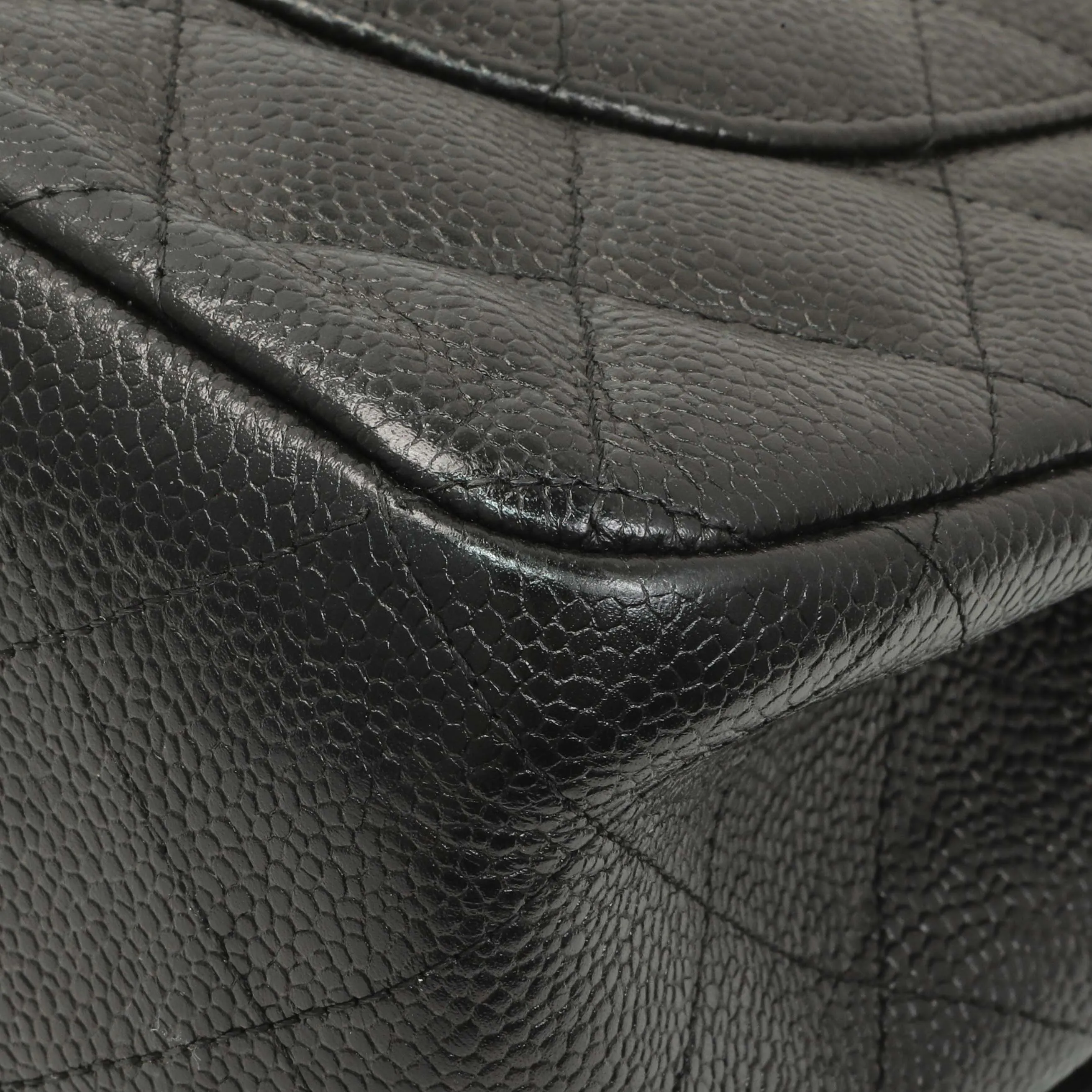 Chanel Black Quilted Caviar Jumbo Double Flap