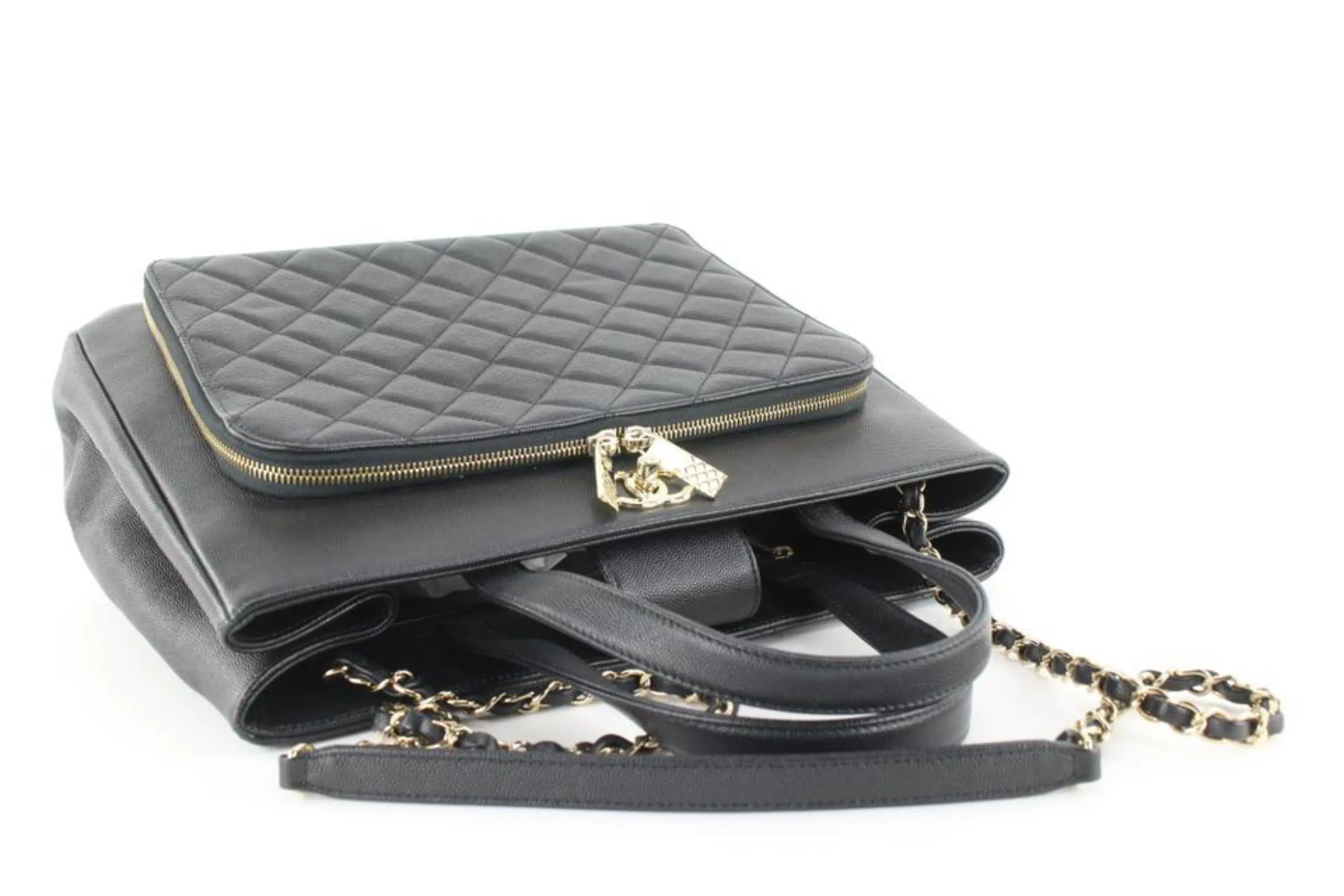 Chanel Black Quilted Caviar Leather Turnlock 2way Affinity Tote 1CC1025