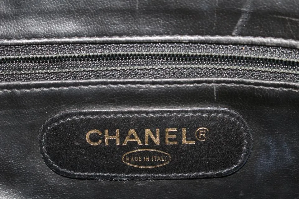 Chanel Black Quilted Lambskin Boston Duffle Bag with Strap 1110c8