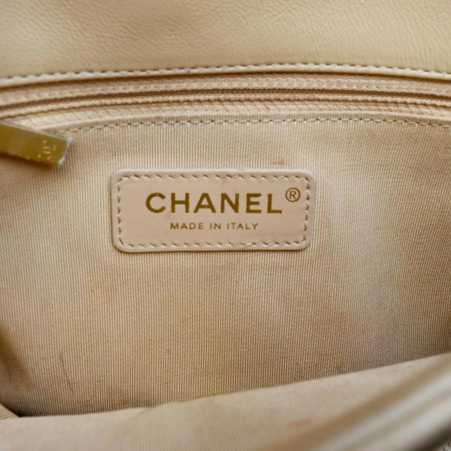 CHANEL CC Charm Flap Lambskin Leather Shoulder Bag Beige