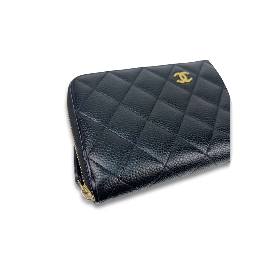 Chanel Classic Caviar Zipper Wallet