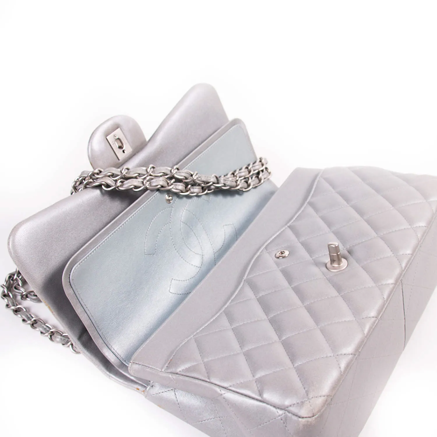 Chanel Classic Jumbo Double Flap Bag