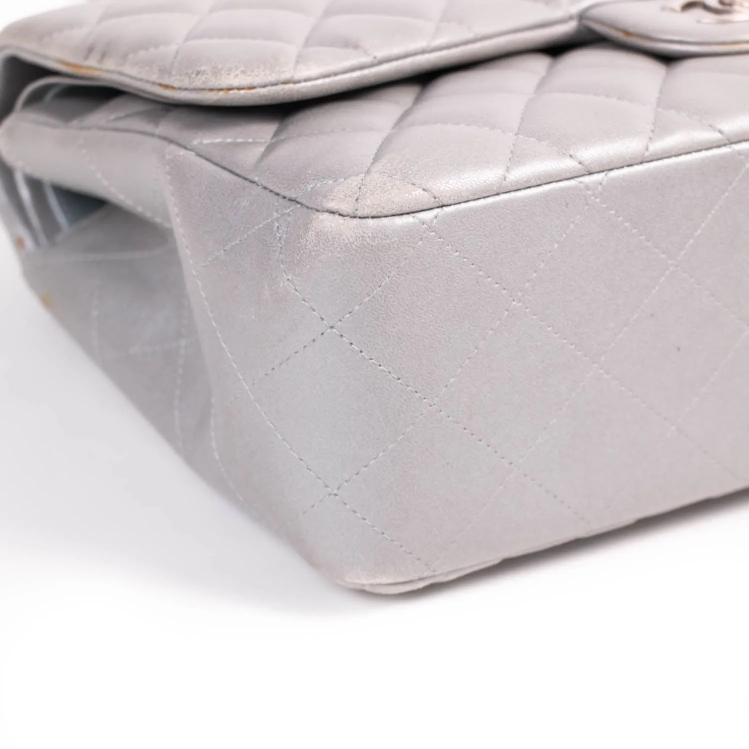 Chanel Classic Jumbo Double Flap Bag