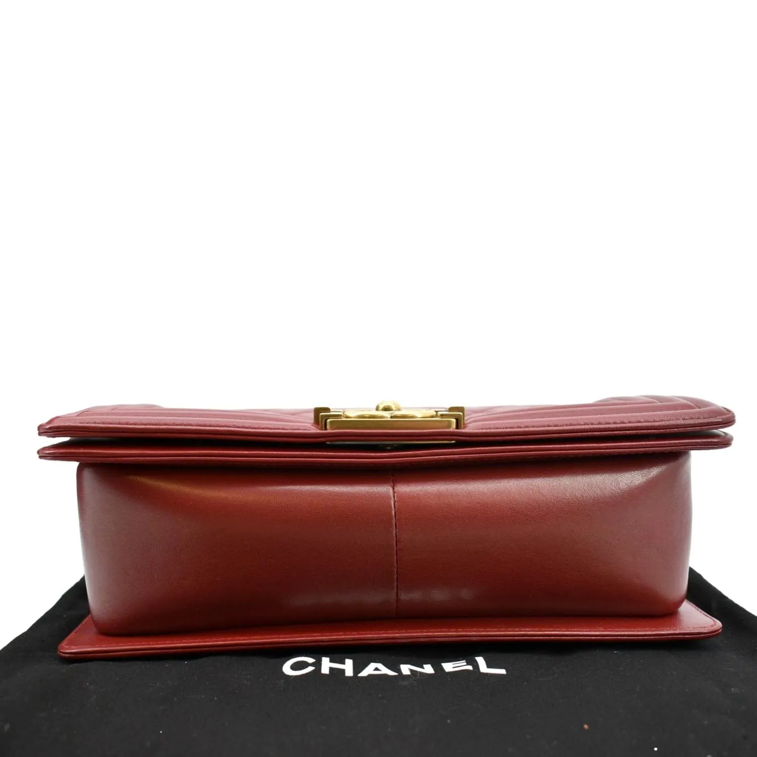 CHANEL Medium Boy Flap Calf Leather Shoulder Bag Red