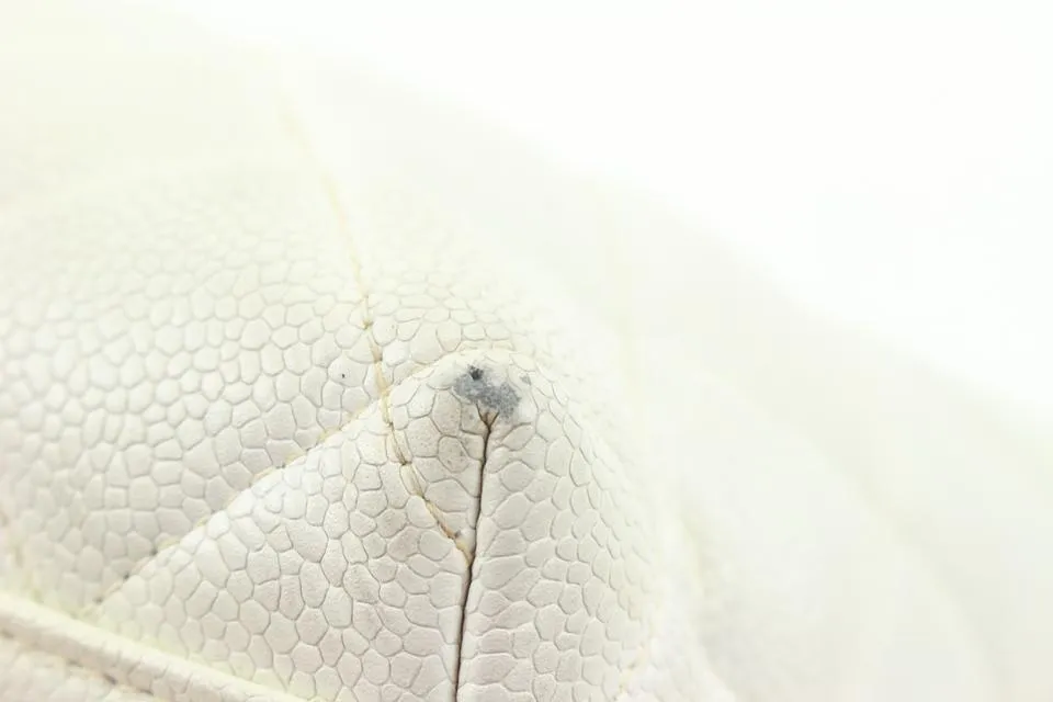Chanel White Quilted Caviar Gold Chain Shoulder Bag 6ca516