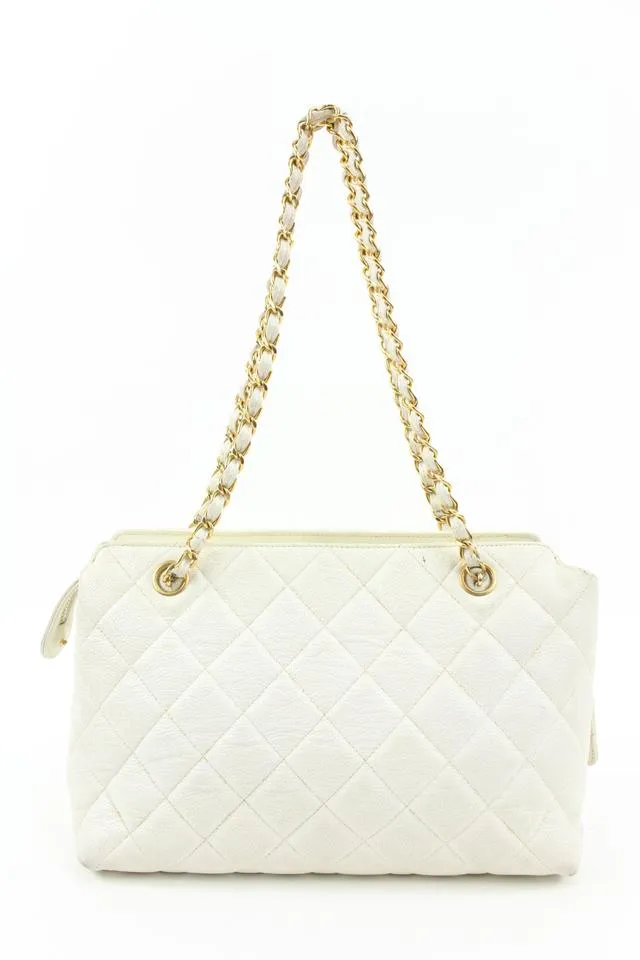 Chanel White Quilted Caviar Gold Chain Shoulder Bag 6ca516