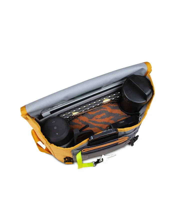Classic Messenger Sling Bag 6L