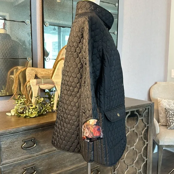 Cynthia Rowley fall lightweight coat.
