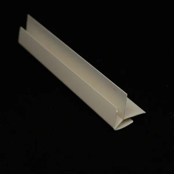 External Corner Trim 5mm White Finish for Cladding Wall Panels 2.6m Long