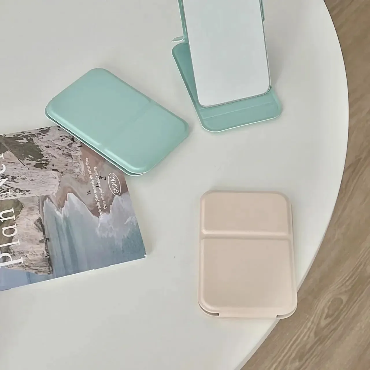 Foldable PU Leather Makeup Mirror – Portable Handheld & Desktop Compact Mirror