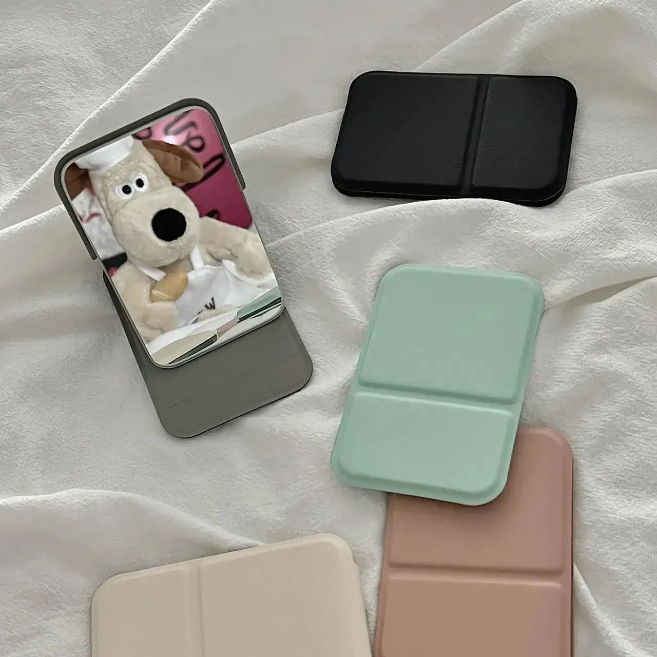 Foldable PU Leather Makeup Mirror – Portable Handheld & Desktop Compact Mirror