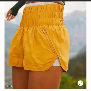 Free people movement rare noiseless Way Home shorts limited edition