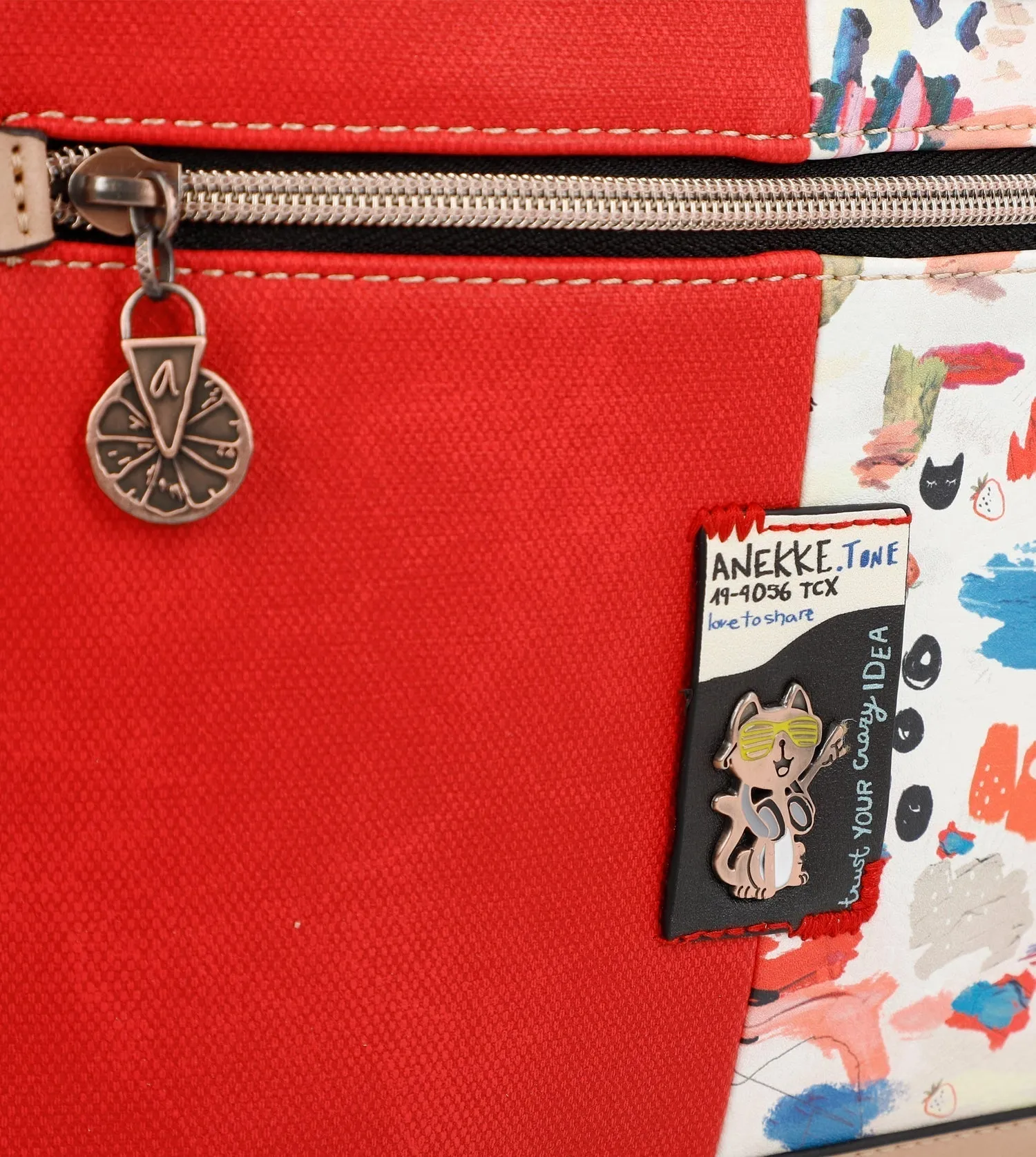 Fun & Music Fun & Music triple compartment shoulder bag