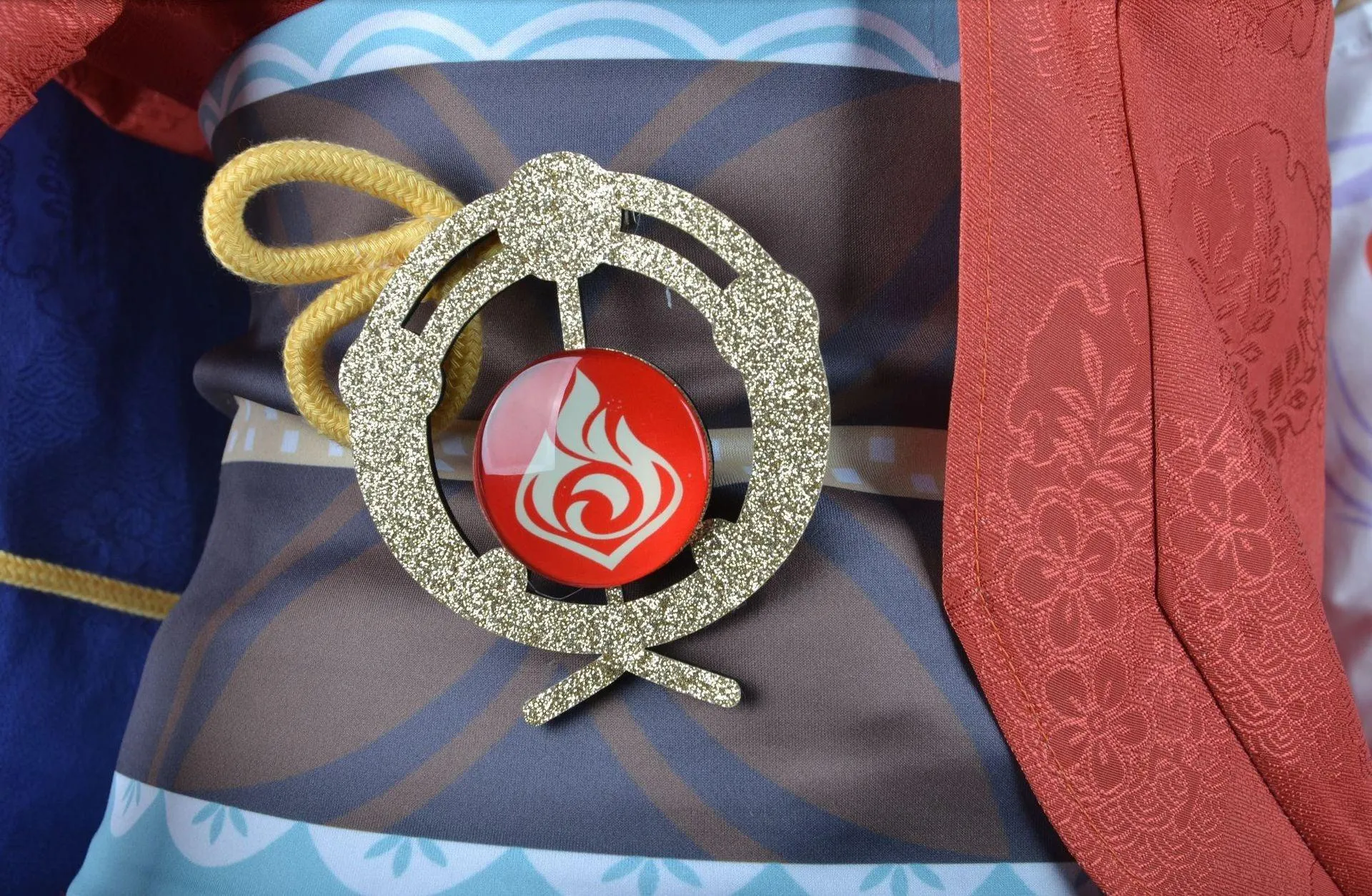 Genshin Impact Yoimiya Cosplay Costume