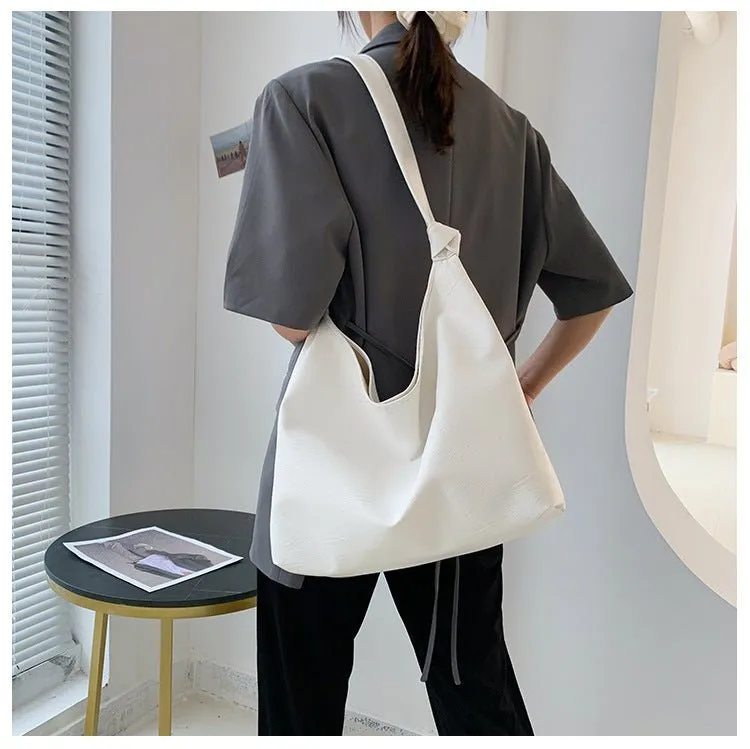 GRETA Womens Shoulder Bag