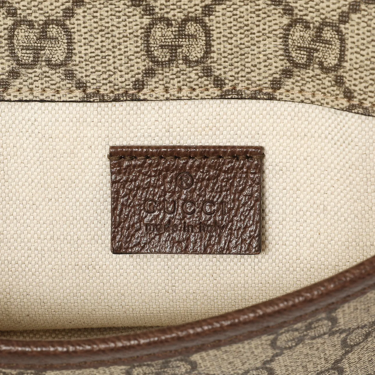 Gucci GG Supreme Monogram Neo Vintage Web Belt Bag