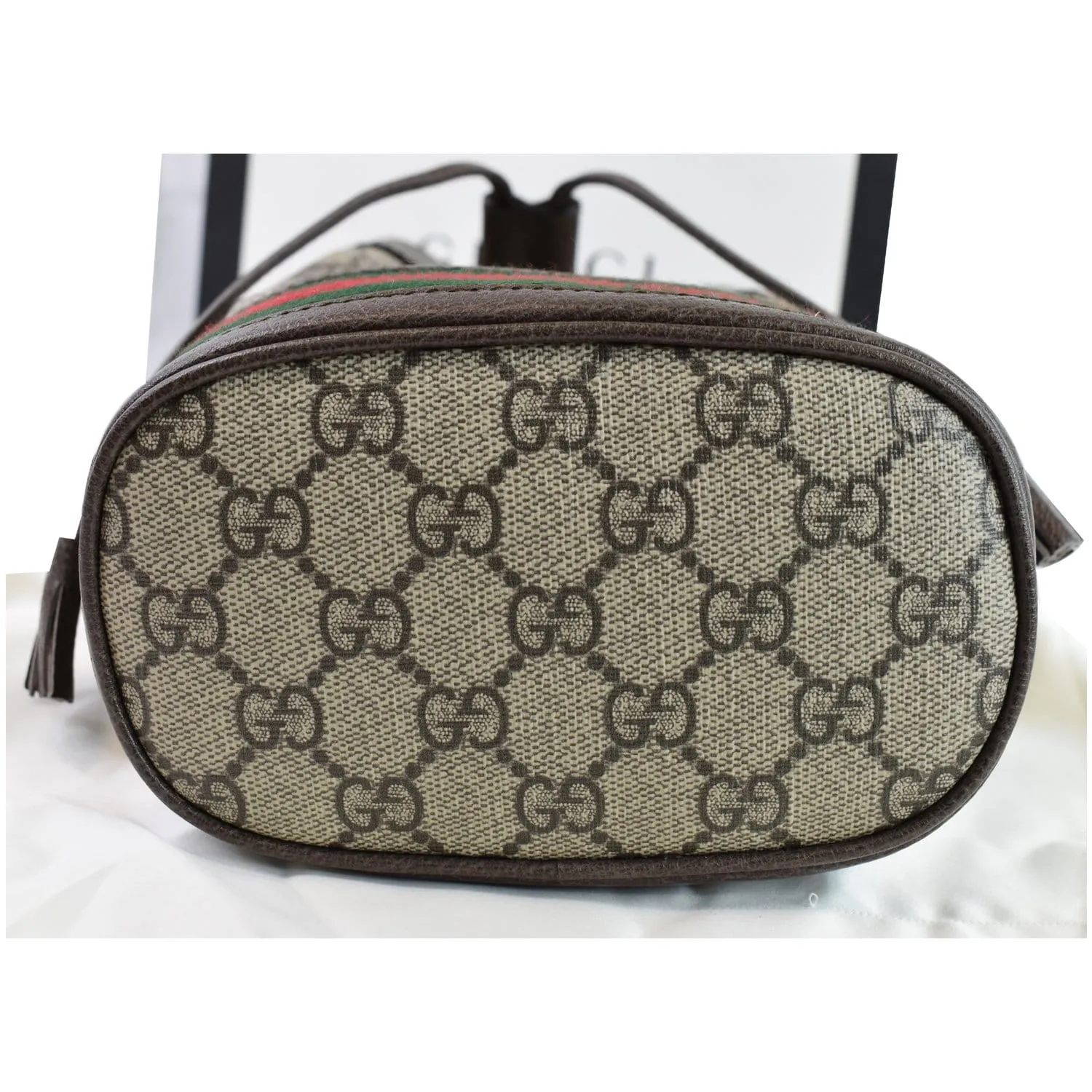 GUCCI Ophidia Mini GG Supreme Bucket Bag Beige/Ebony 550620