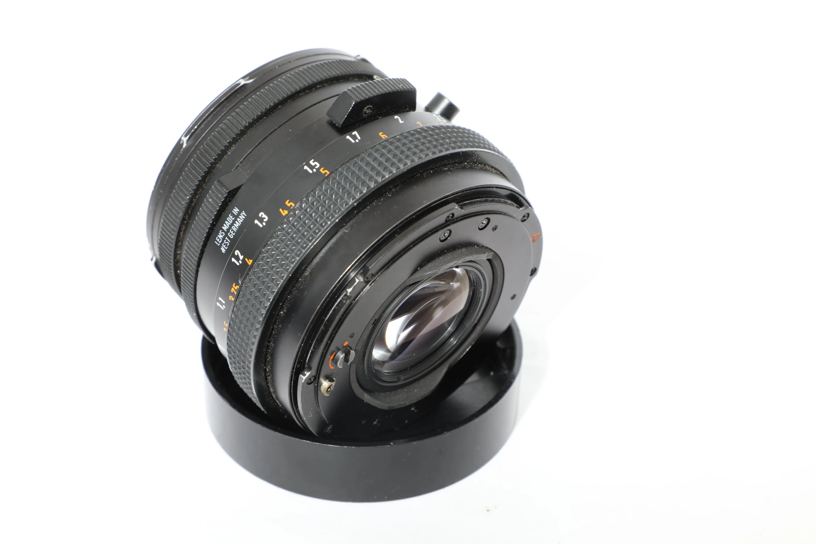Hasselblad 80mm f2.8 CF Zeiss Planar T* Black - cl'a May 2023