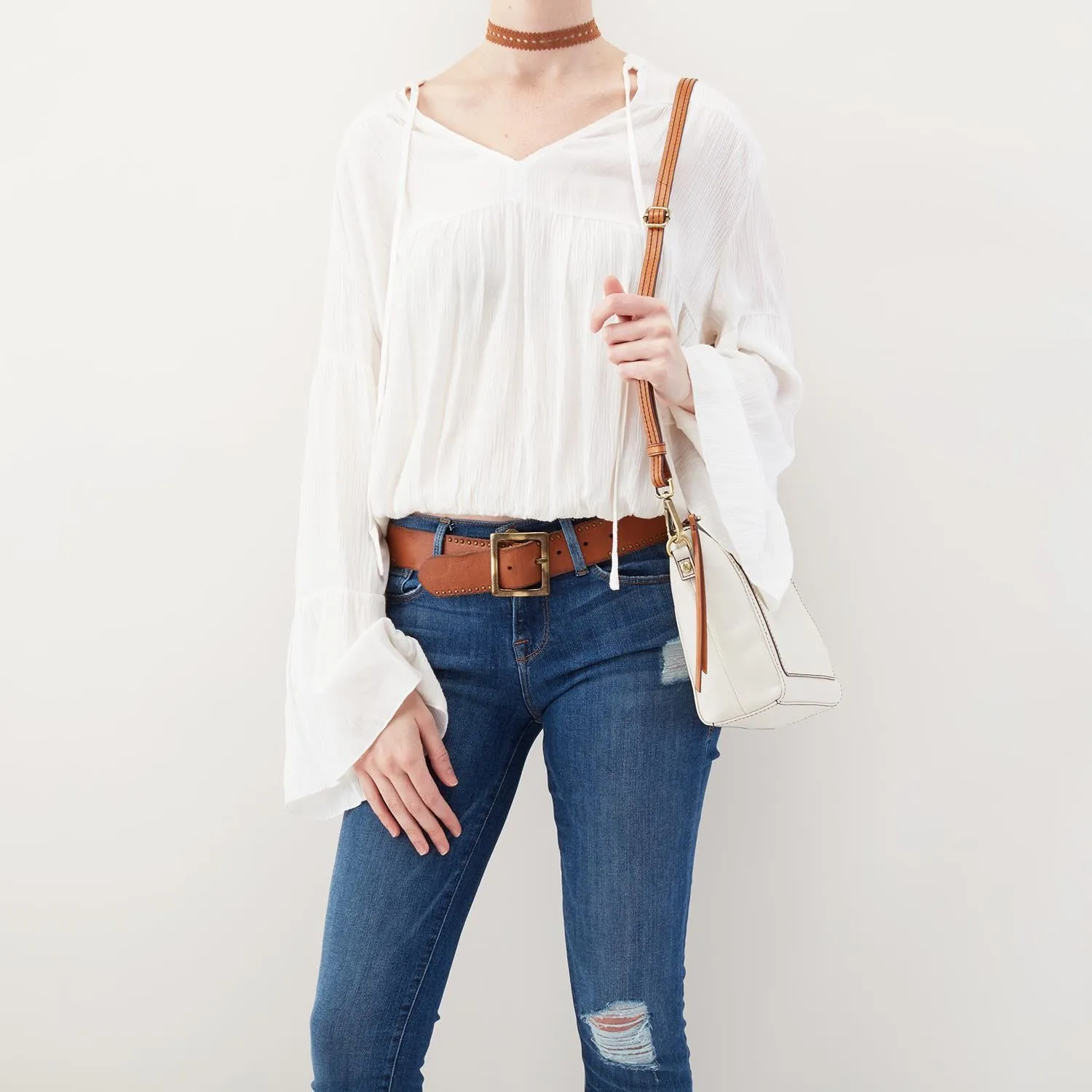 Hobo Thorn Magnolia Leather