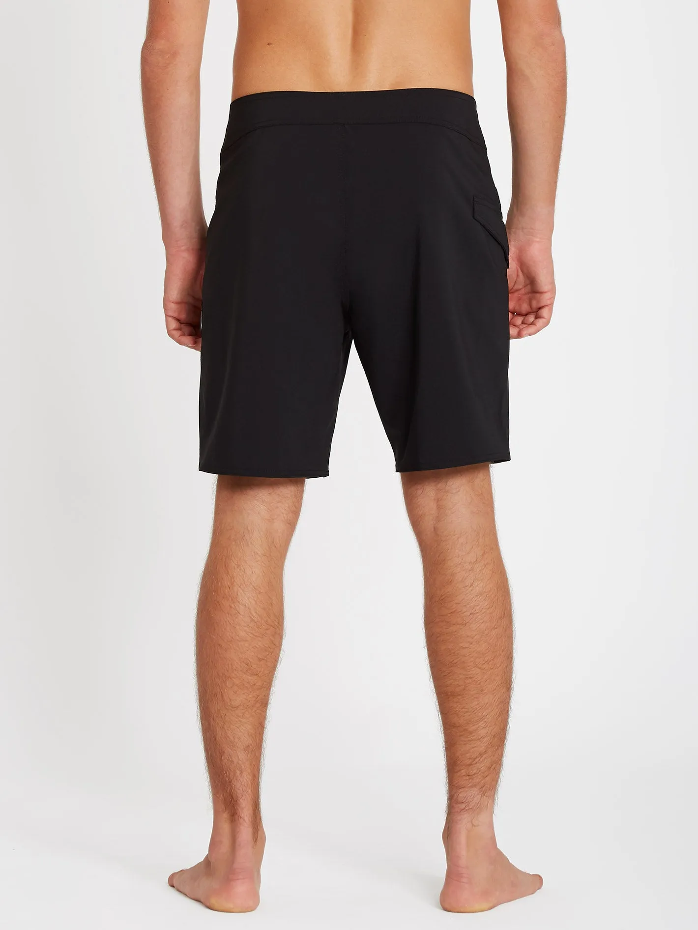 Lido Solid Mod 18" Boardshort - BLACK