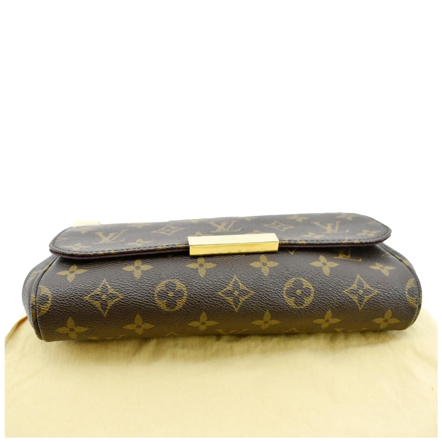 LOUIS VUITTON Favorite MM Monogram Canvas Crossbody Bag Brown