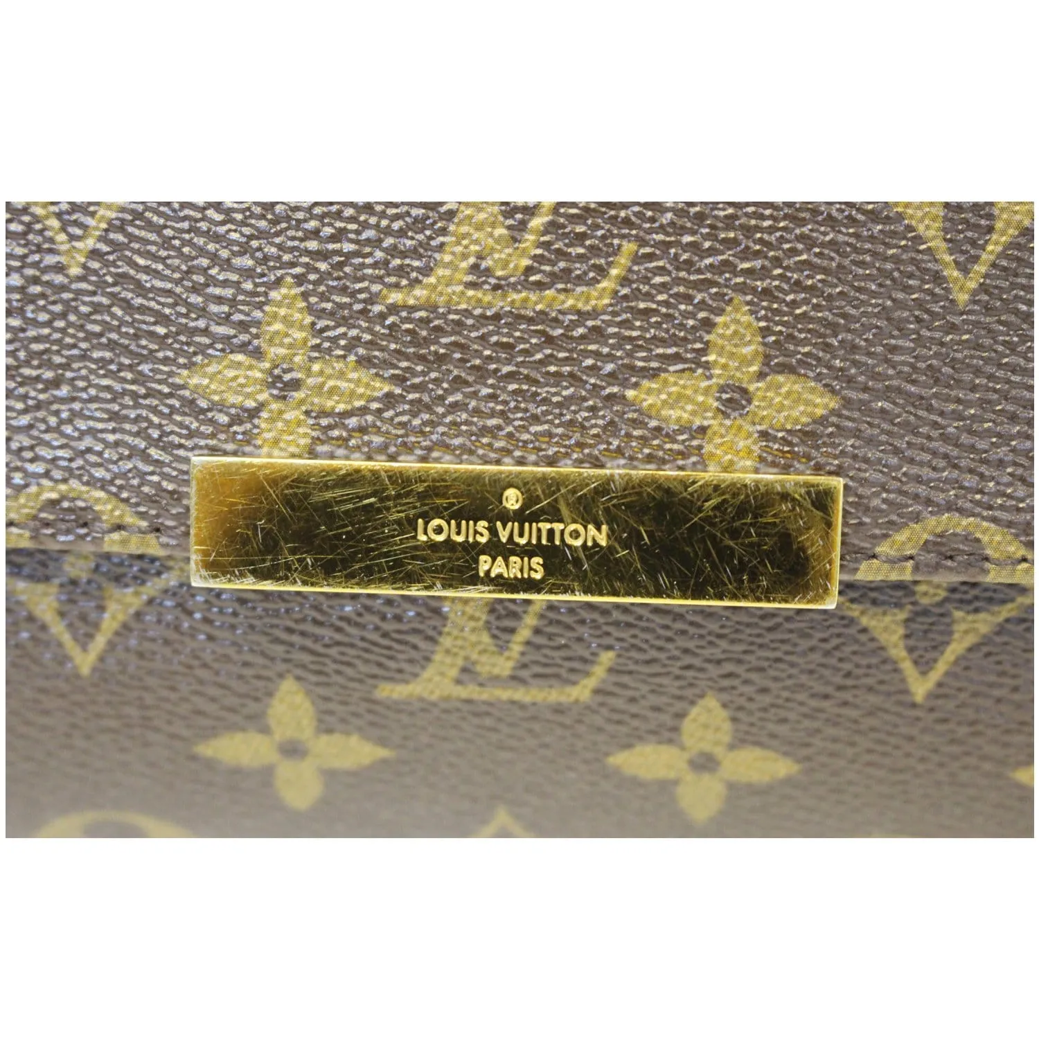 LOUIS VUITTON Favorite MM Monogram Canvas Crossbody Bag