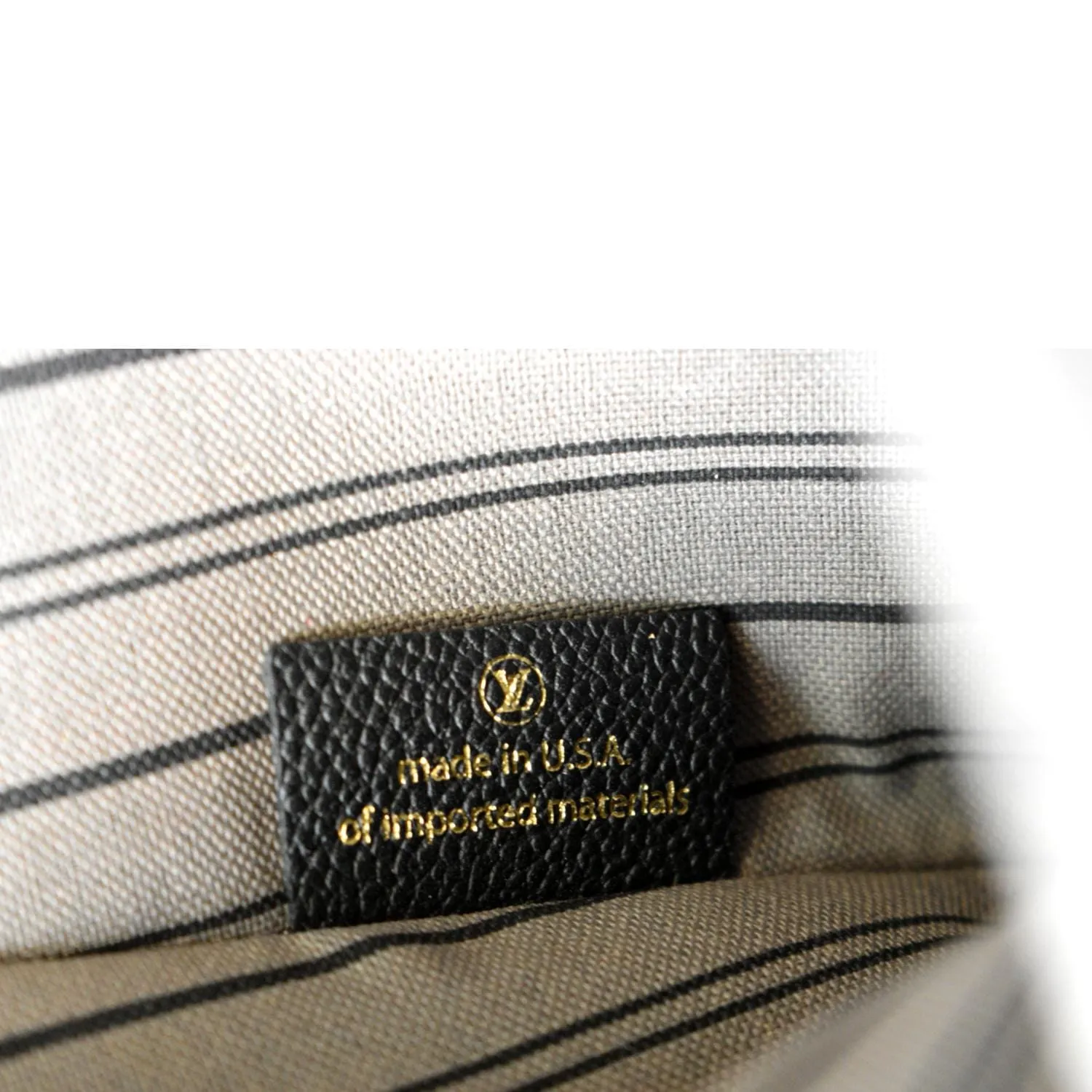 LOUIS VUITTON Metis Pochette Empreinte Leather Crossbody Bag Black