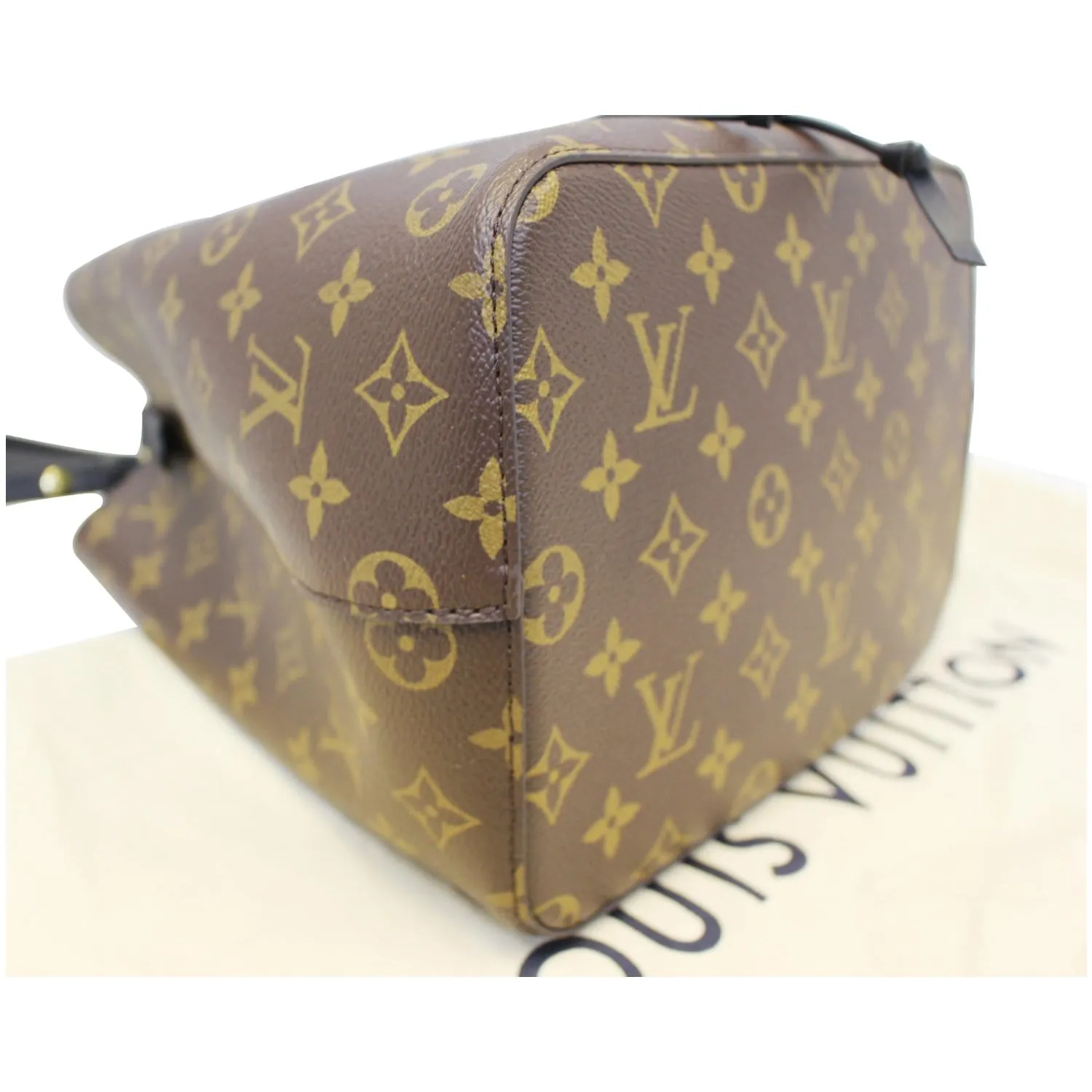 LOUIS VUITTON Neonoe Monogram Canvas Shoulder Bag Black