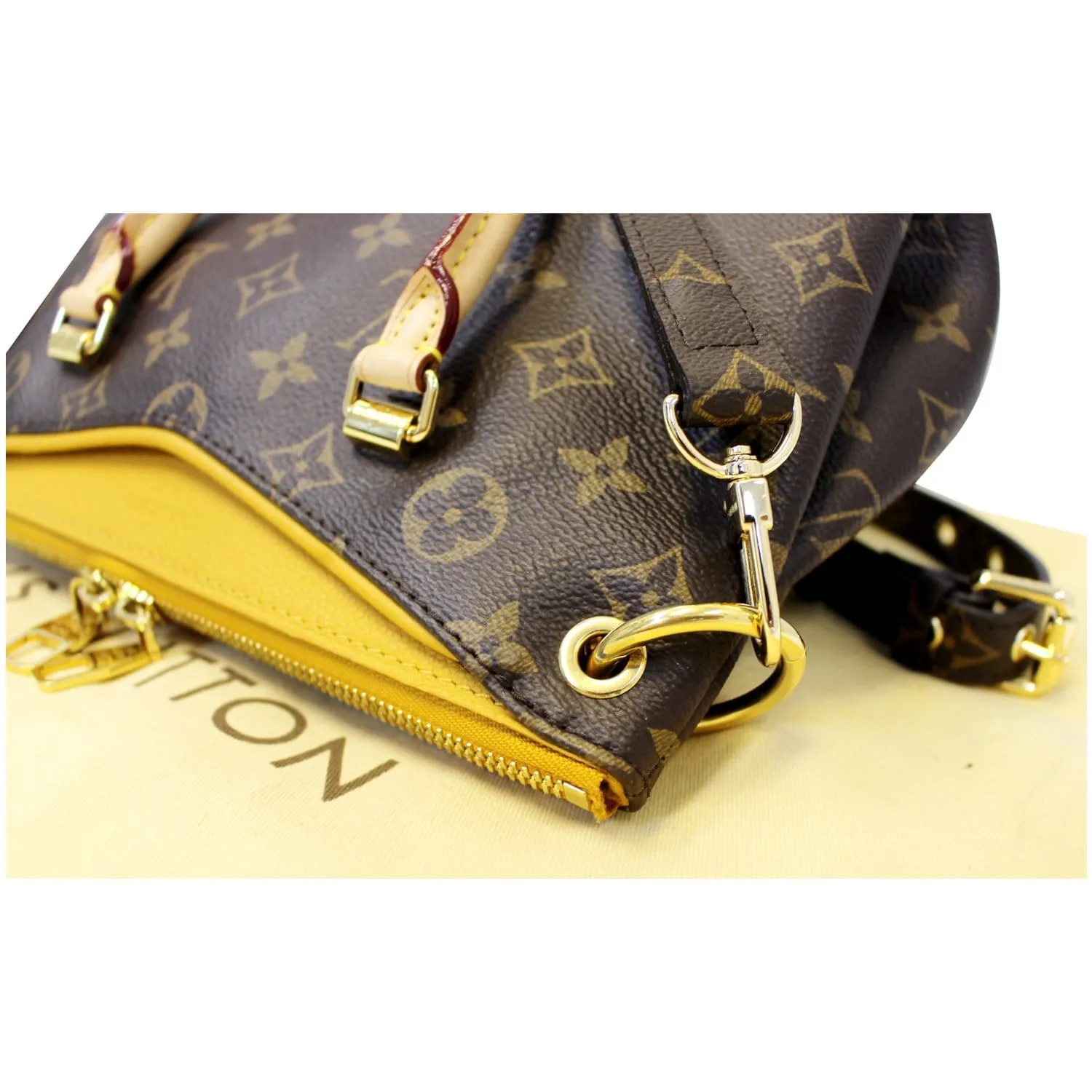 LOUIS VUITTON Pallas BB Monogram Canvas Shoulder Crossbody Bag Brown