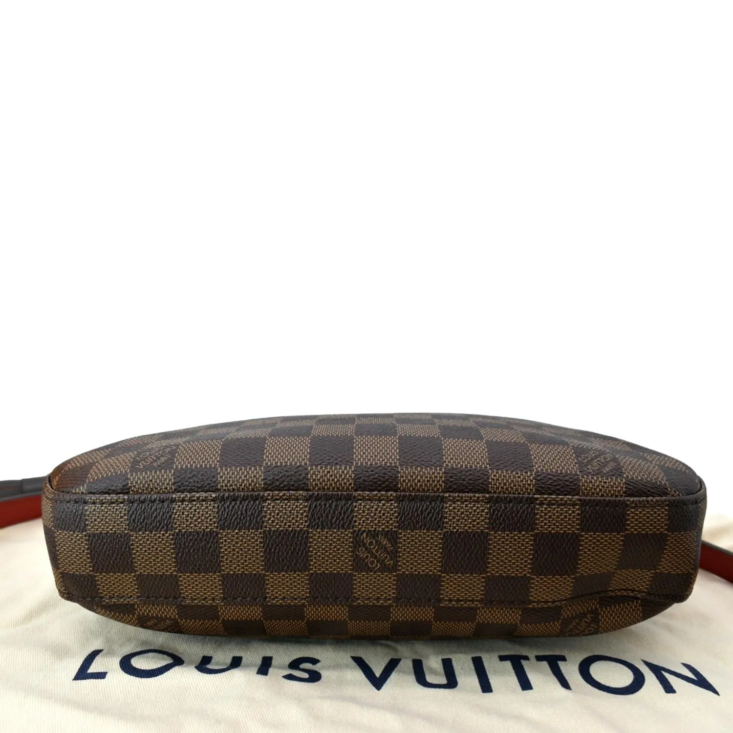 LOUIS VUITTON South Bank Besace Damier Ebene Crossbody Bag Brown