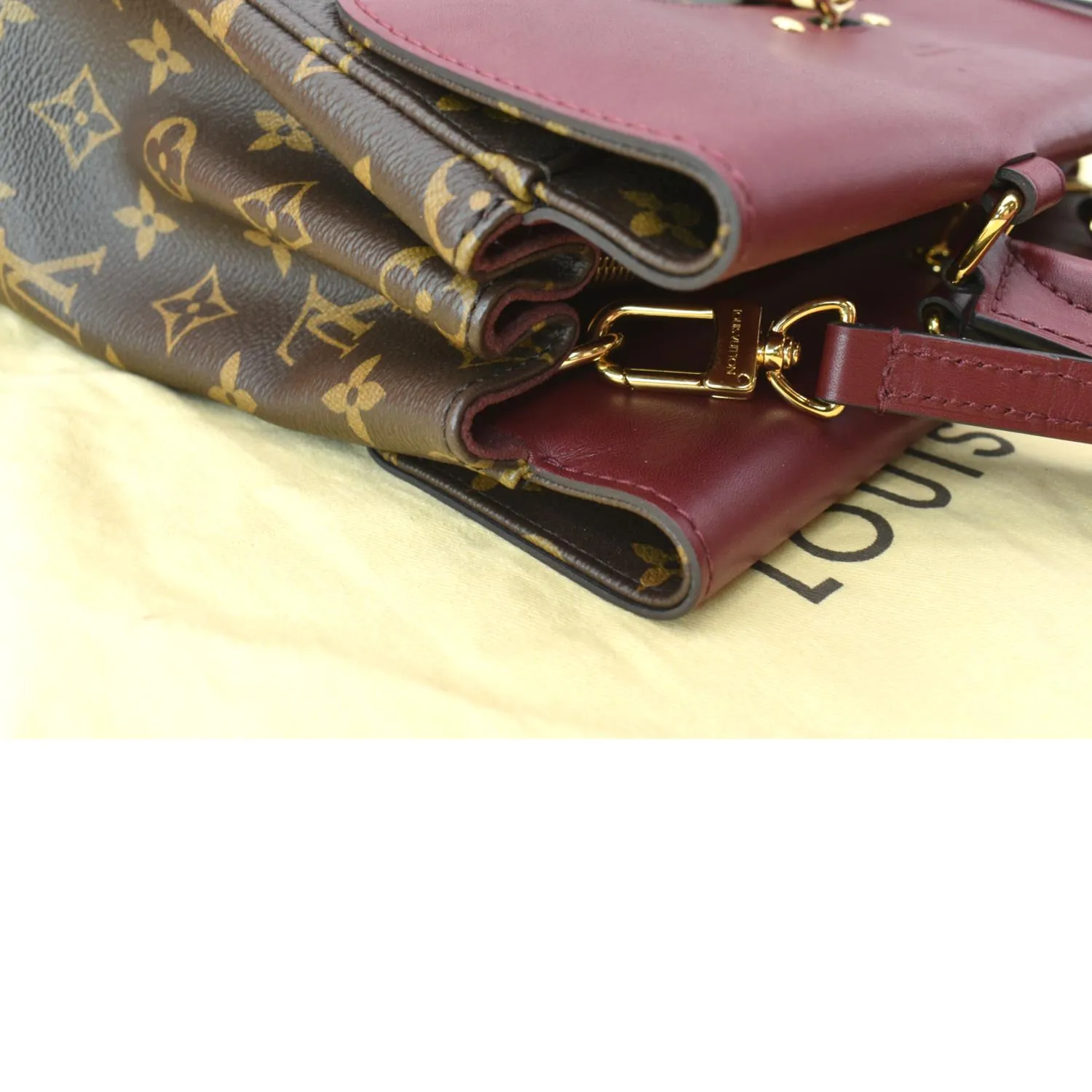 LOUIS VUITTON Venus Monogram Canvas 2way Shoulder Bag Red