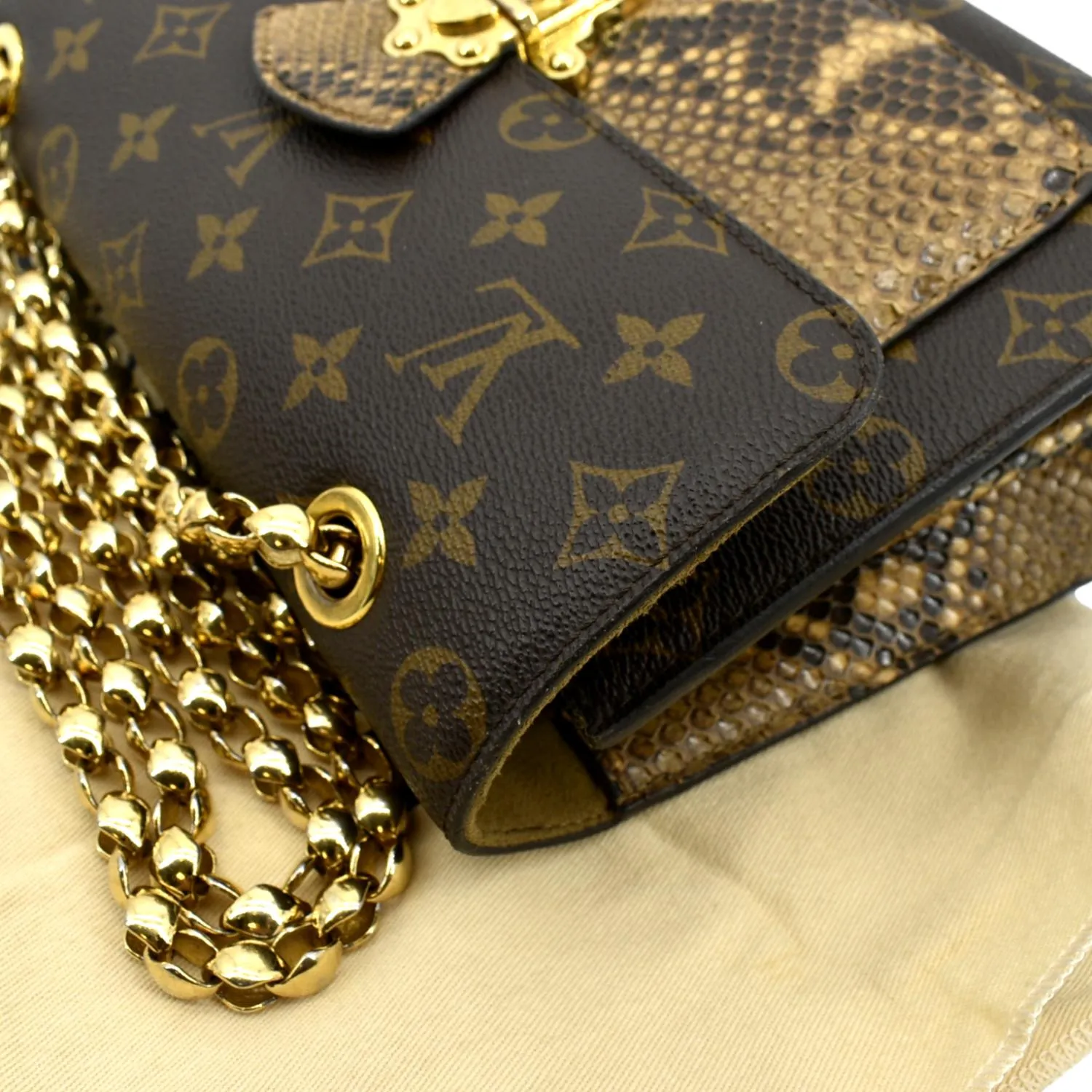 LOUIS VUITTON Victoire Monogram Canvas Crossbody Bag Brown