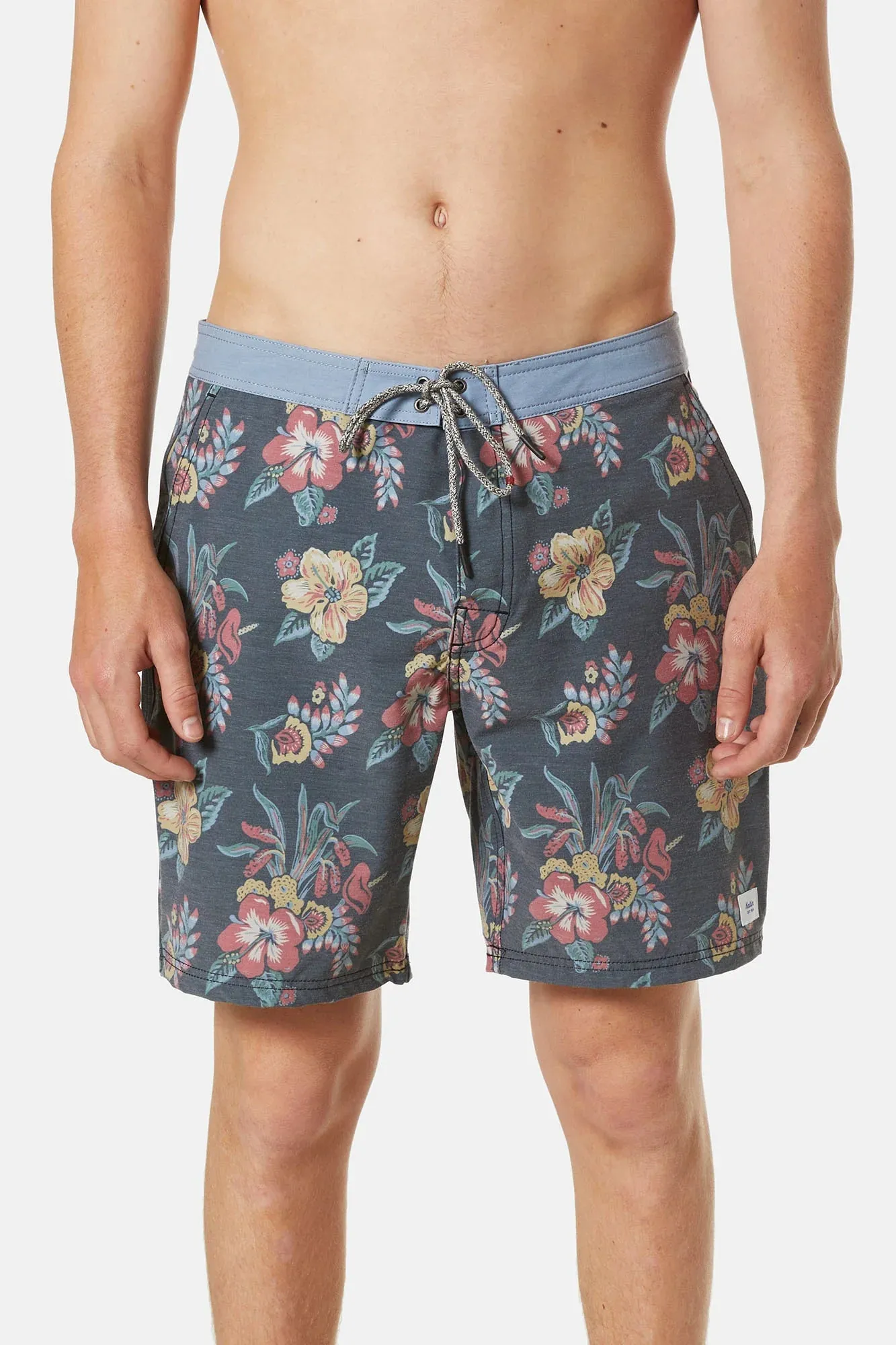 Lush Aruba Hybrid Trunk