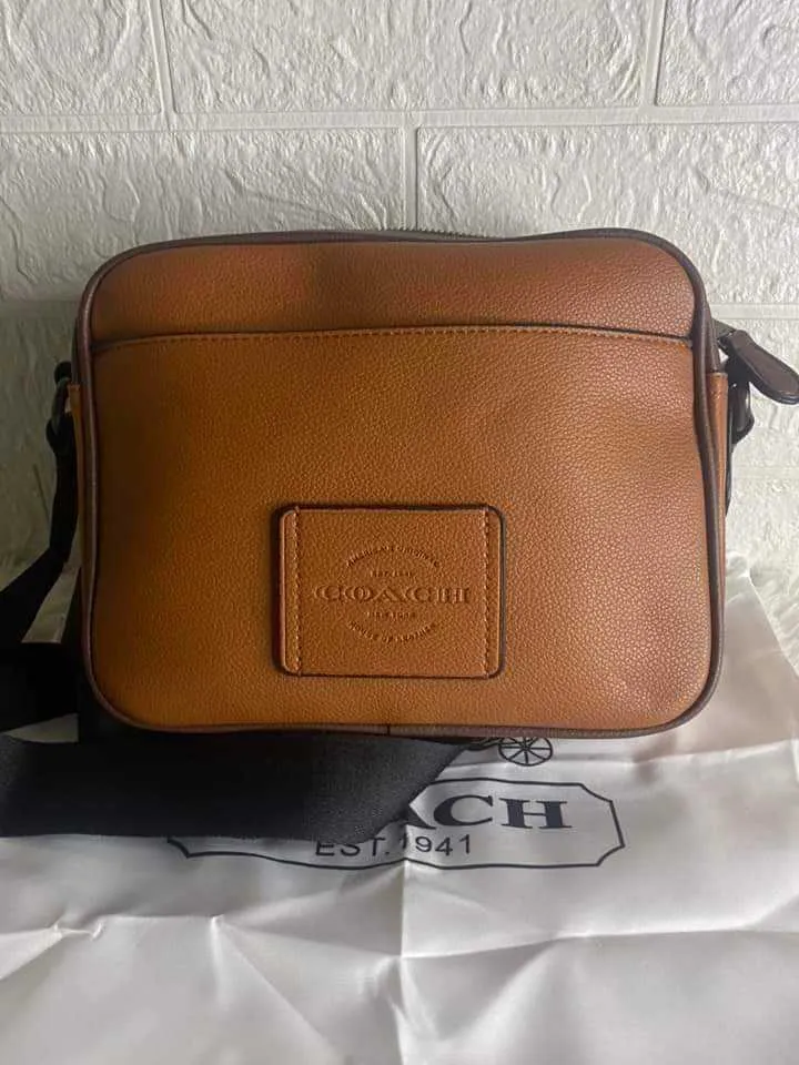 Men's sling bag