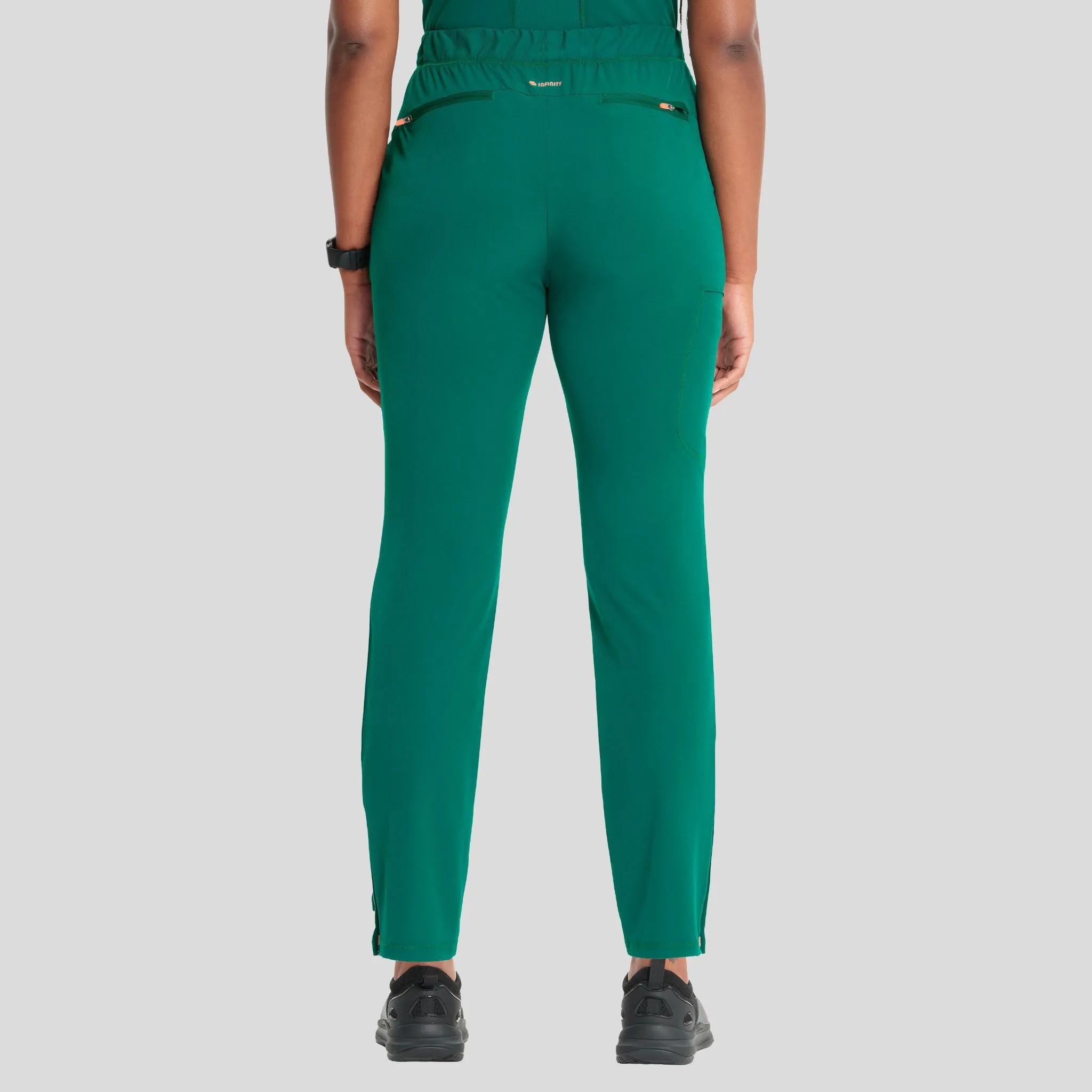 Mid Rise Pull-on Tapered Leg Cargo Pant | Hunter