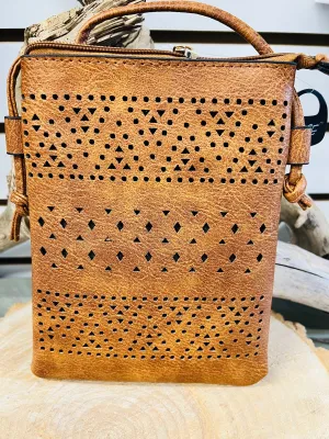 New Ecosse Design Crossbody leather purse in Dark Brown! Rear pocket to hold your Phone! Great Quality!
